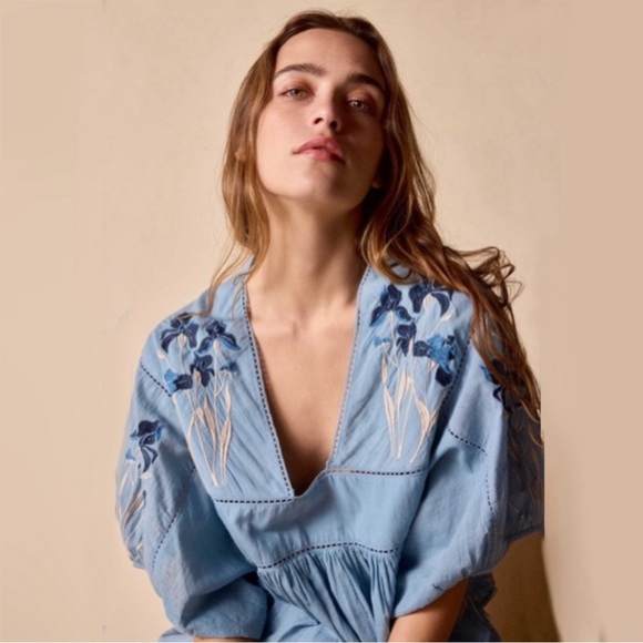 NWT St. Roche Women’s Summer Top Wedgewood Blue Embroidered Size XS - Picture 7 of 8